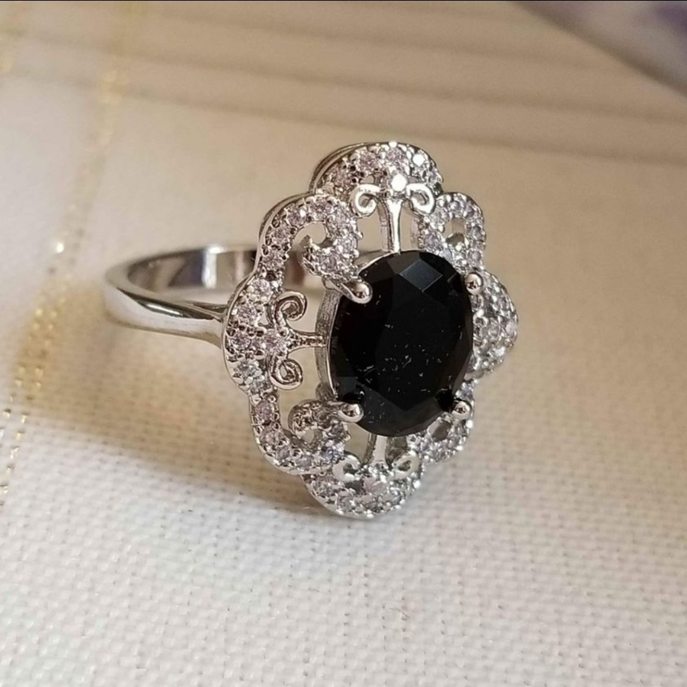 New 925 Silver Oval Cut Onyx Diamond Ring for Women - Picture 2 of 14